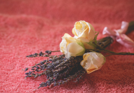 抜毛には早めの頭皮ケアを